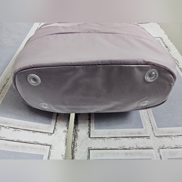 NWOT Lug Gondola European Shopper In Sugarplum & NWT Heart Pouch - Picture 4 of 16